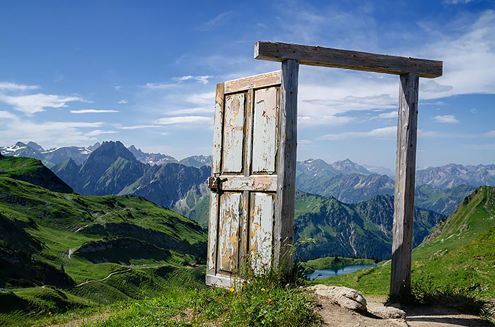 most-beautiful-doors-the-world-26