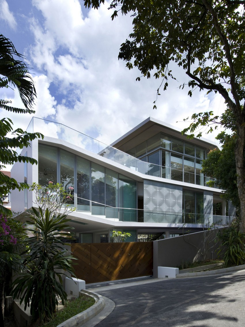 ooi-house-by-czarl-architects-1