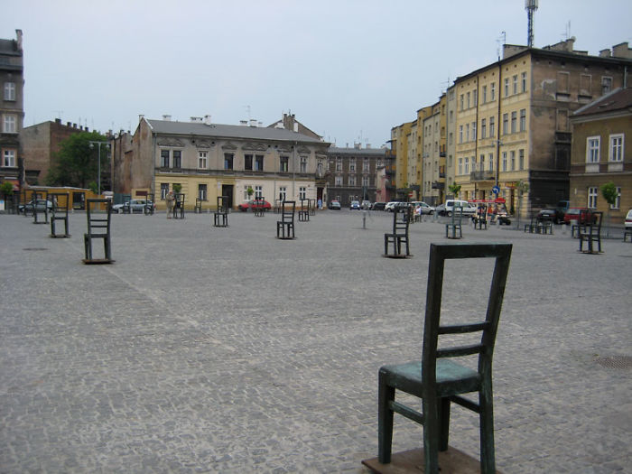 post-creative-sculptures-statues-12