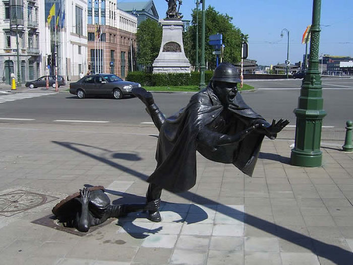post-creative-sculptures-statues-14