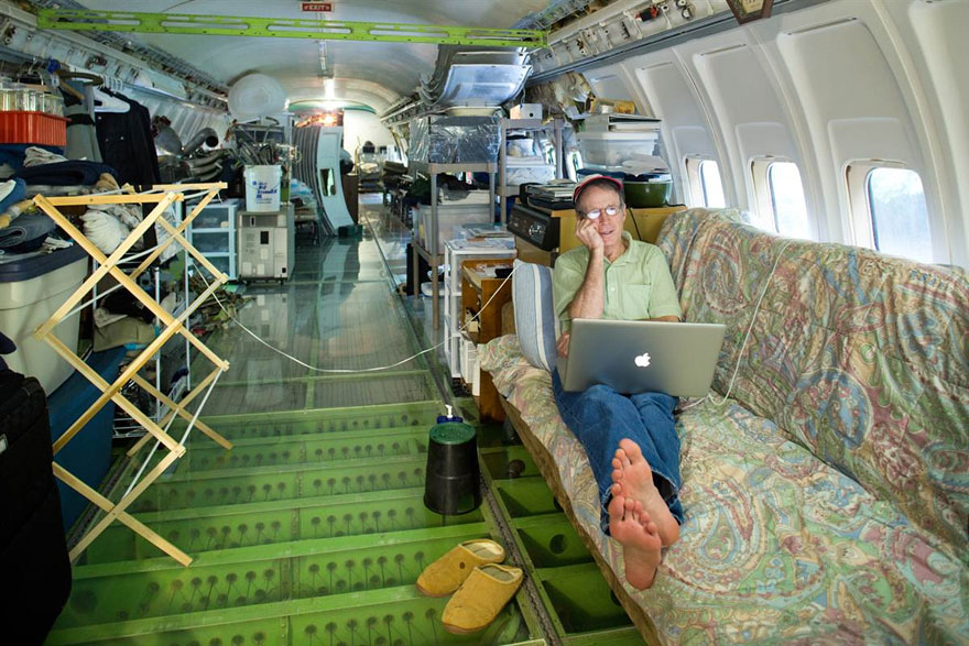 retired-boeing-727-bruce-campbell-3