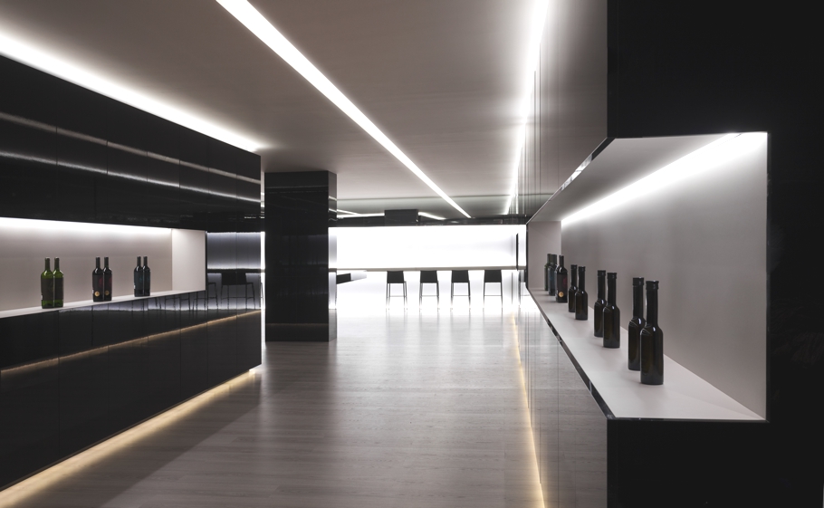 shope-fran-silvestre-arquitectos-4