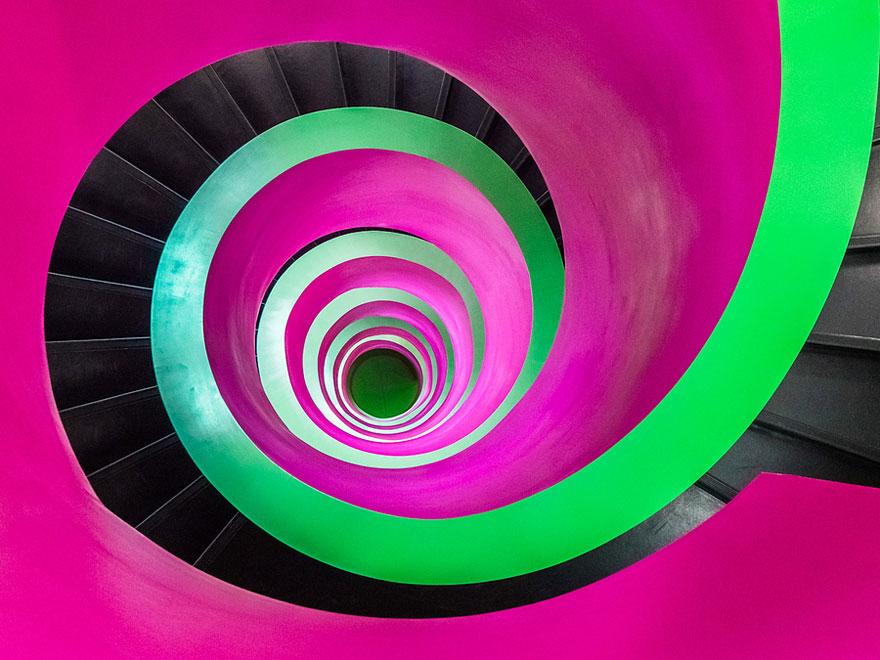 spiral-staircases-photography-1
