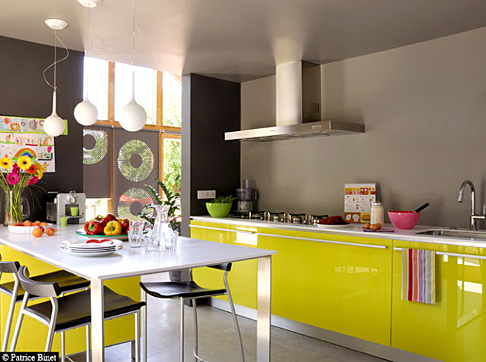 very-bright-kitchens-7