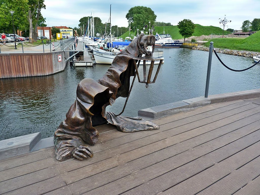 worlds-creativ-statues-sculptures-9