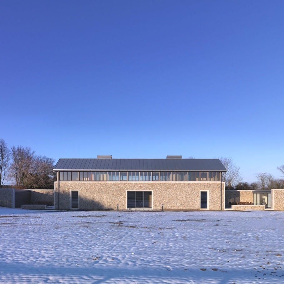 long-house-england-01