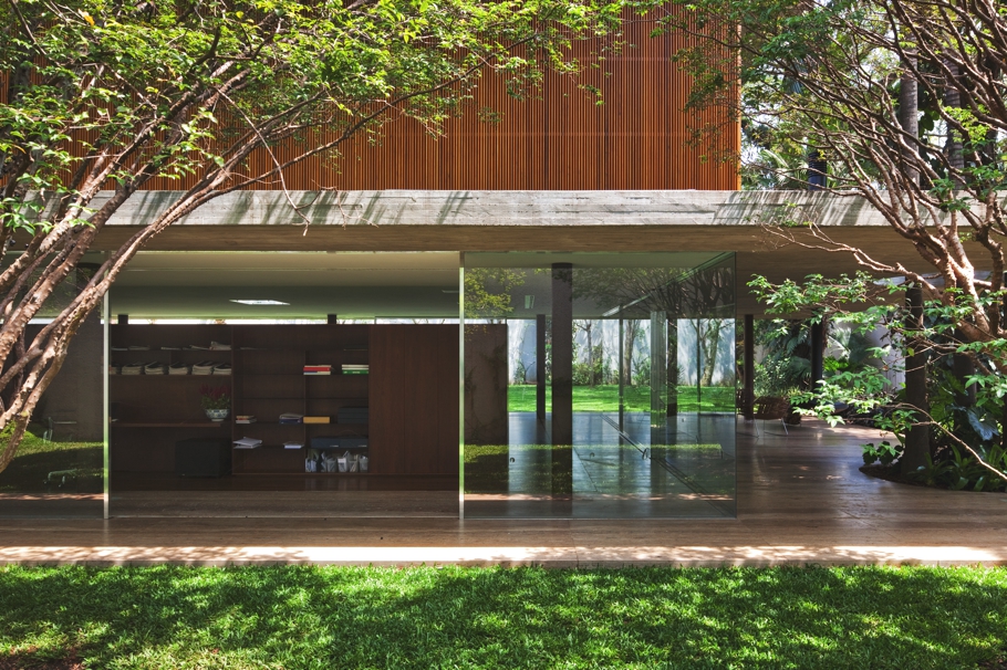 contemporary-property-sao-paulo-brazil-25