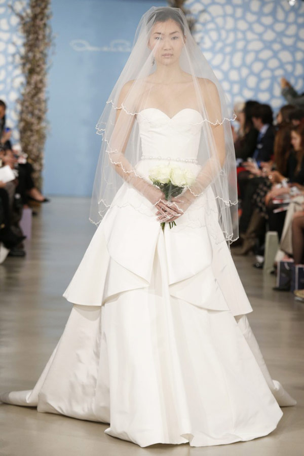 2014-oscar-de-la-renta-bridal-collection-16