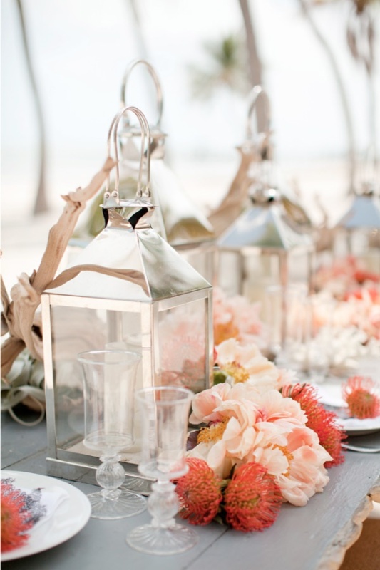 amazing-beach-wedding-centerpieces-4