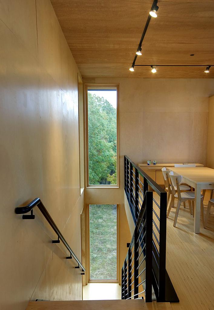 architecturally-intriguing-house-in-michigan-9