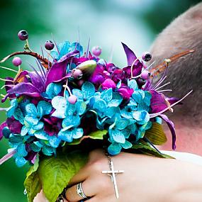 beautiful-bright-summer-wedding-bouquets-02