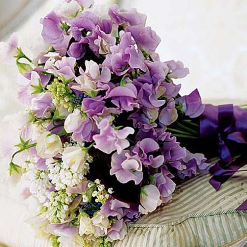 beautiful-bright-summer-wedding-bouquets-16