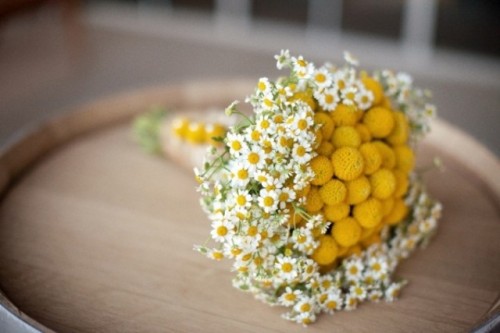 beautiful-bright-summer-wedding-bouquets-45
