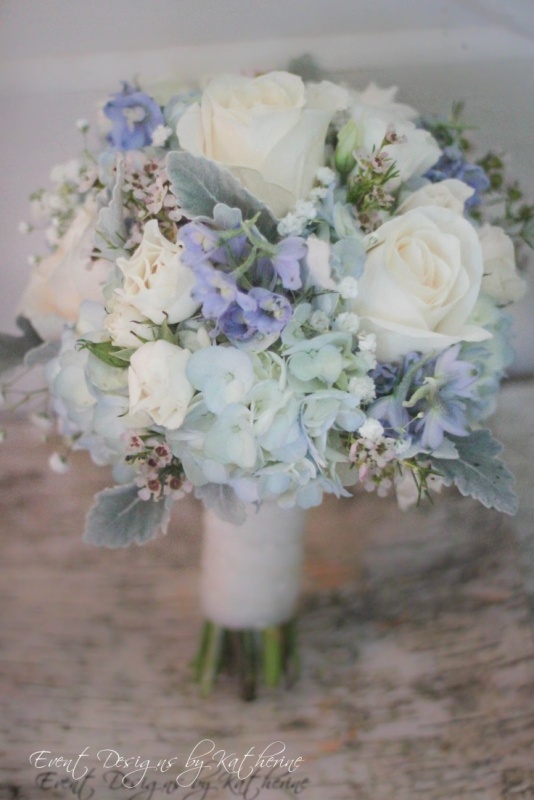 blues-wedding-color-palette-inspiration-19
