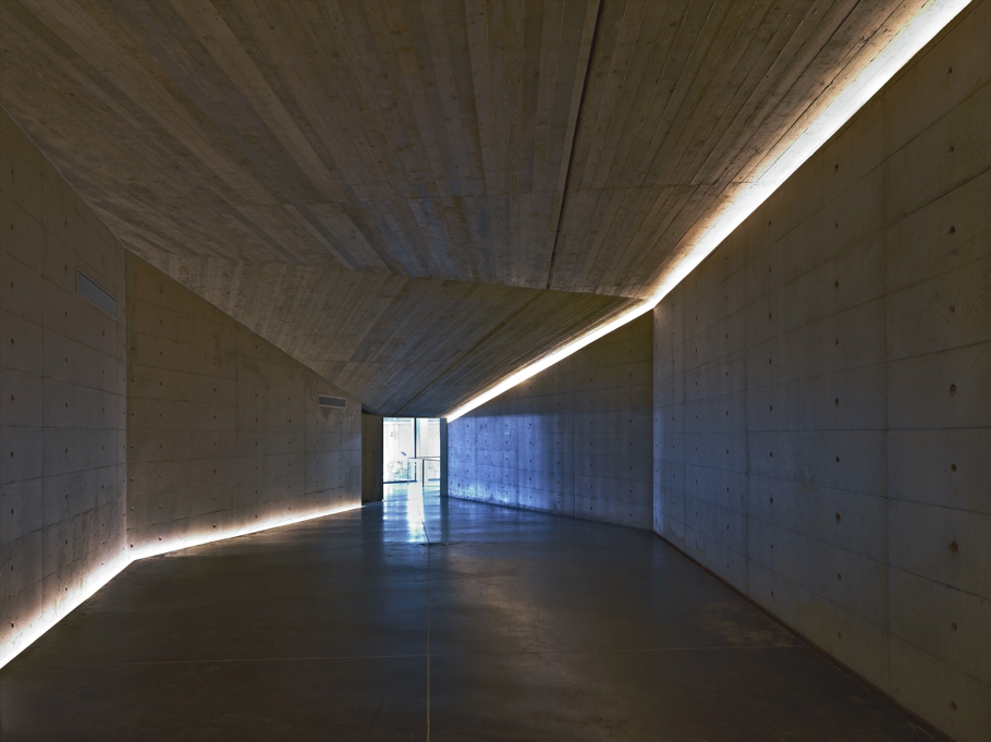 contemporary-winery-design-lebanon-9
