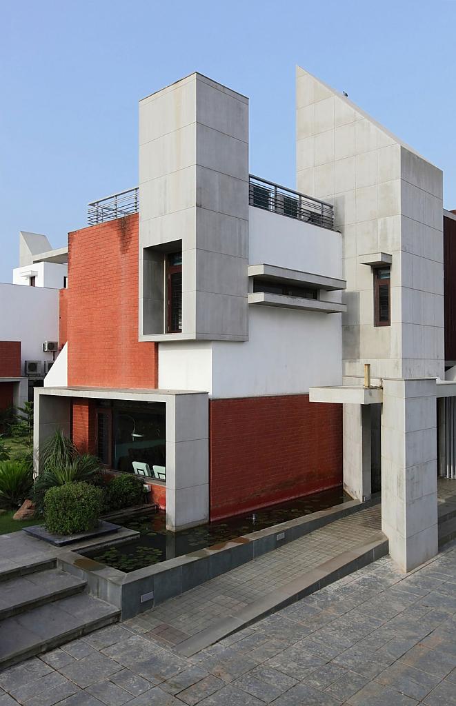 dual-house-5