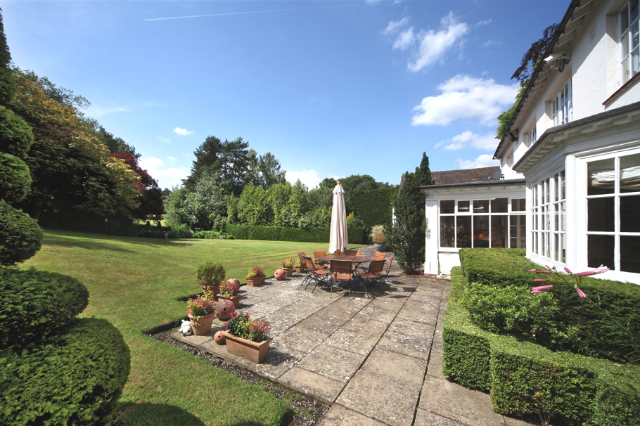 luxury-homes-berkshire-england-5