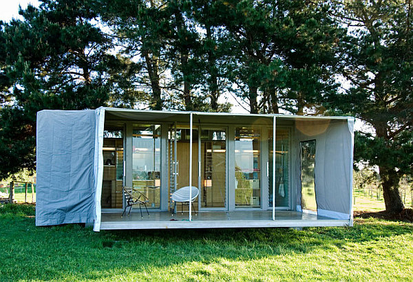 port-a-bach-shipping-container-7