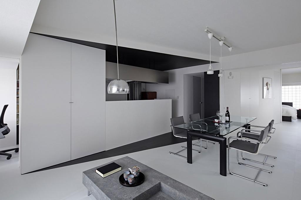 room-407-panda-6