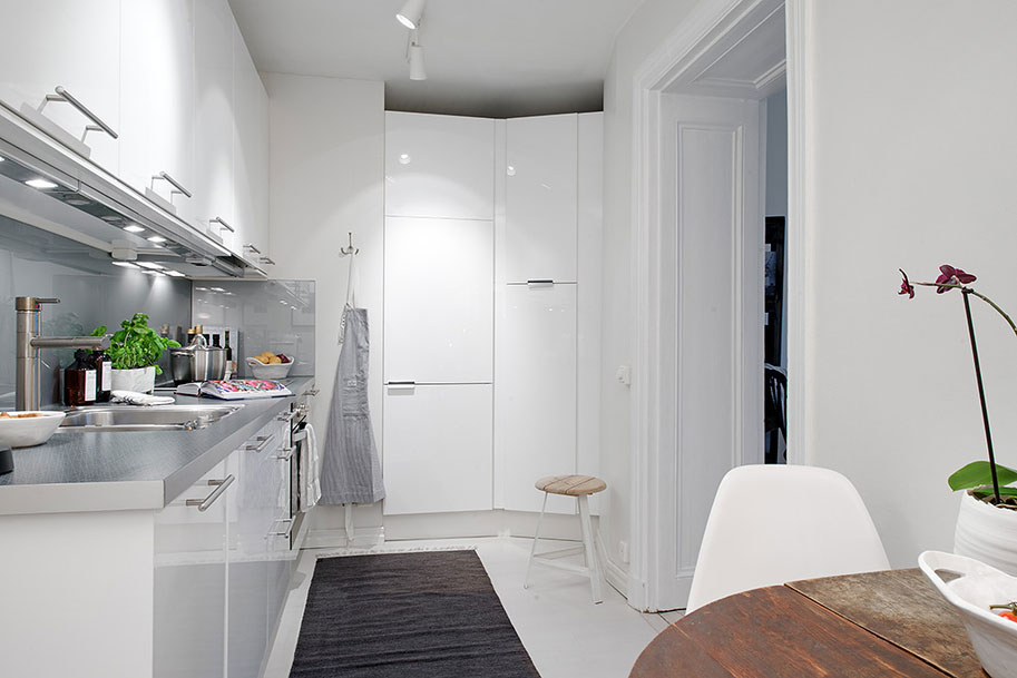 turn-of-the-century-property-in-gothenburg-13