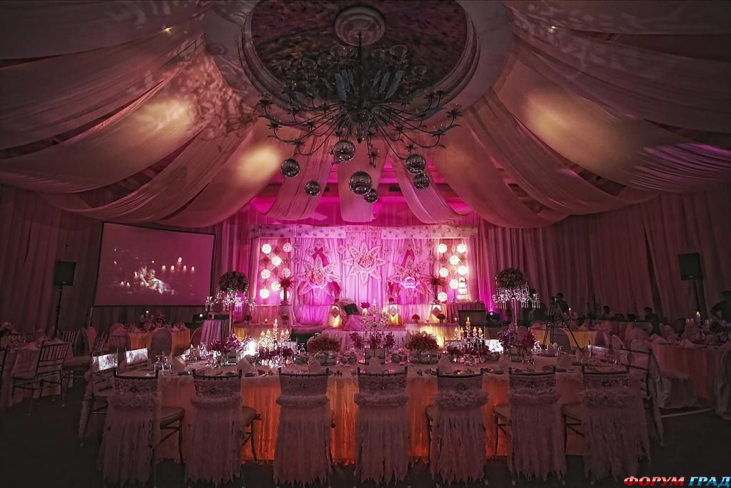 banquet-wedding-in-tent-02