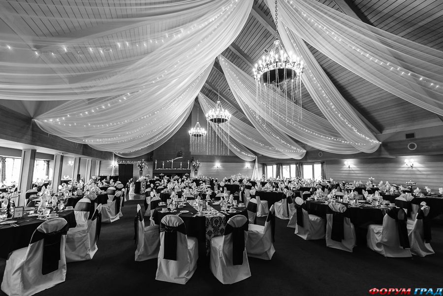 banquet-wedding-in-tent-03
