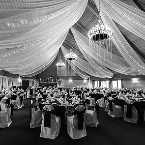 banquet-wedding-in-tent-03 974605