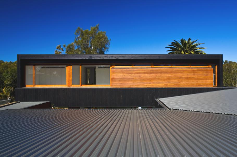 credit-simon-whitbread-17