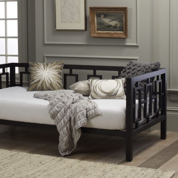 chic-modern-bed-designs-01