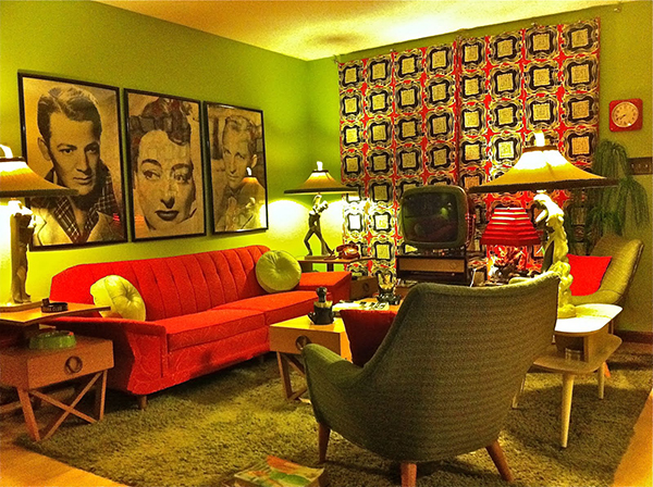 kitschy-living-room