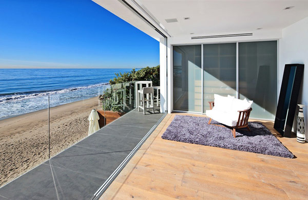 modern-house-in-malibu-10