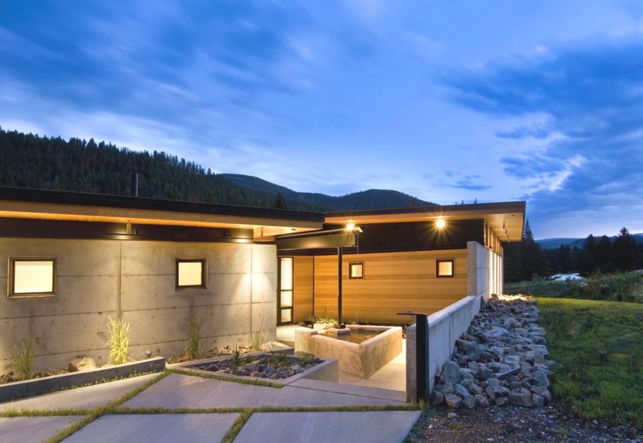 river-bank-house-montana-03