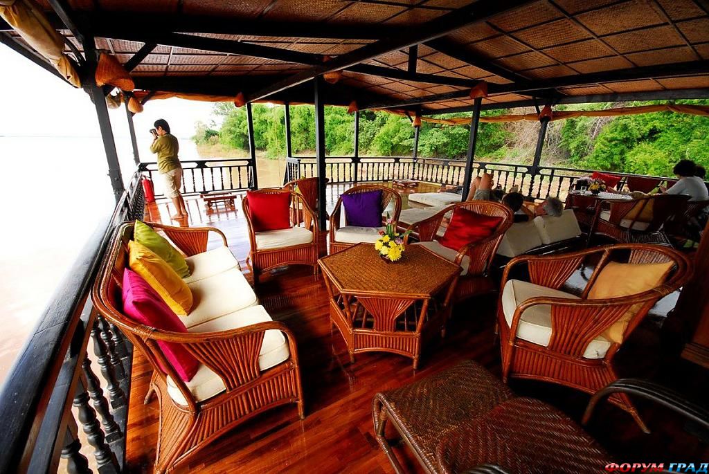 В отеле Vat Phou Boat