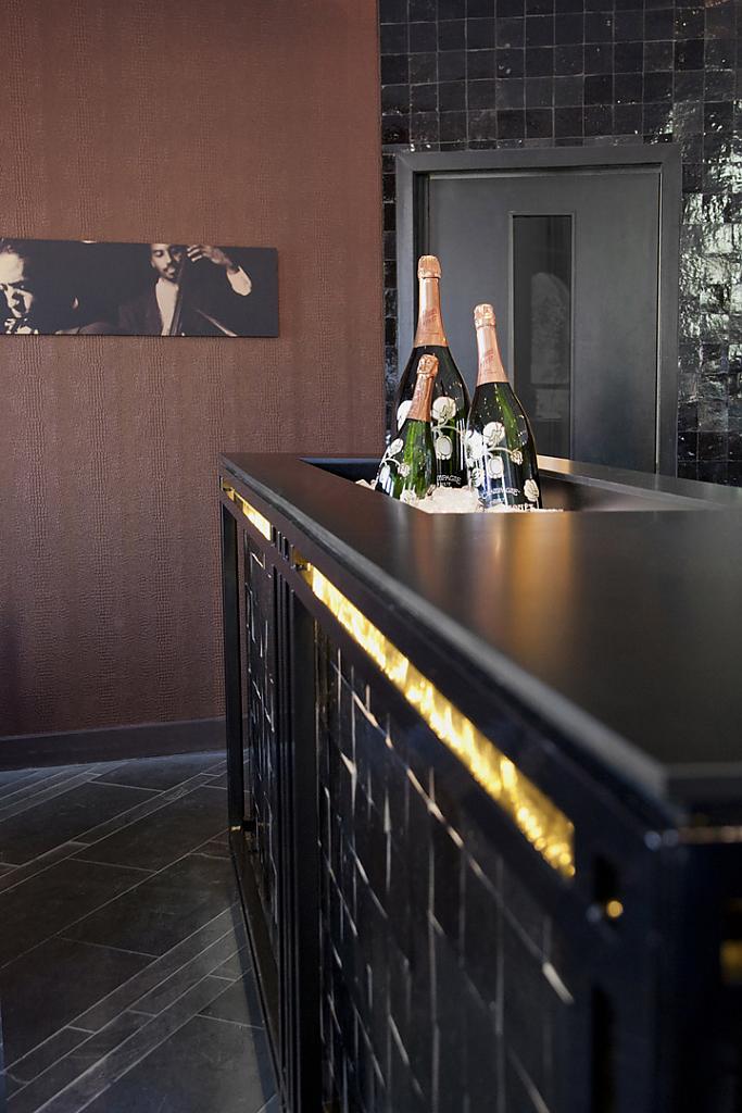art-kwizien-luxury-brasserie-06