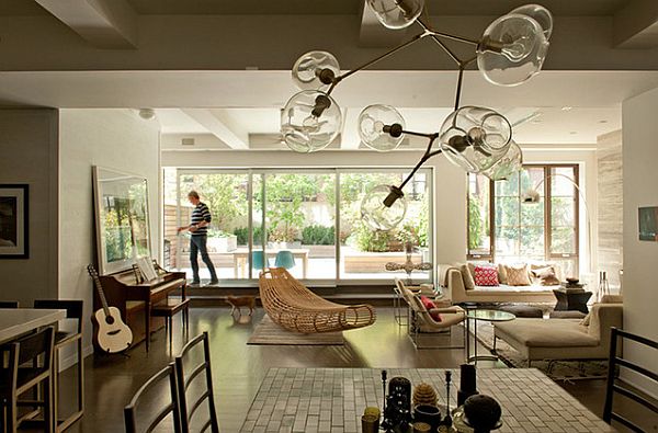 unusual-shaped-globe-branching-bubble-chandelier
