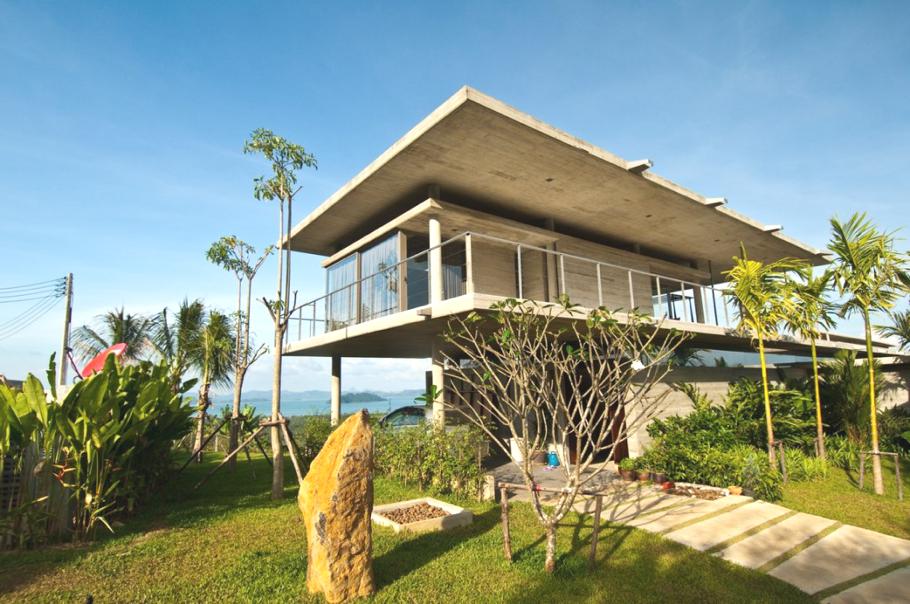 contemporary-villa-phuket-01