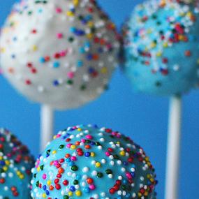 fake-cakes-cake-pops-01