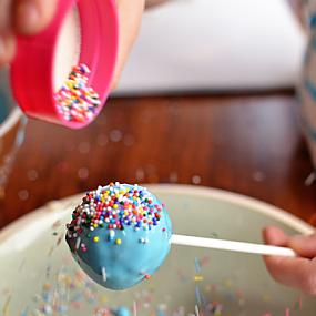 fake-cakes-cake-pops-05