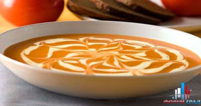 Суп-пюре томатный с йогуртом и апельсином