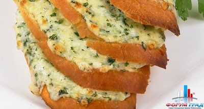 Горячие бутерброды с сыром и соусом