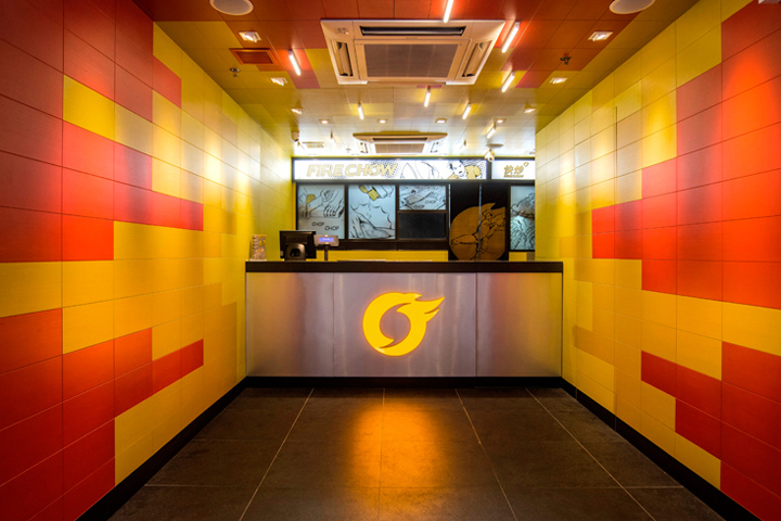 fire-chow-take-away-restaurant-by-livinism-hong-kong-china-01