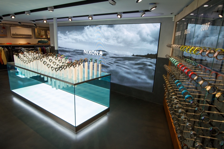 nixon-store-by-checkland-kindleysides-3