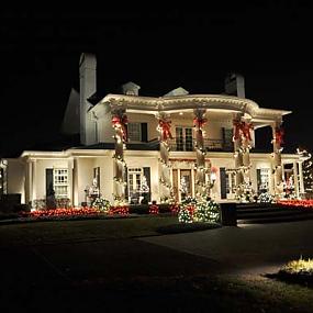 outdoor-christmas-lighting-decorations-36