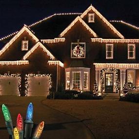 outdoor-christmas-lighting-decorations-9