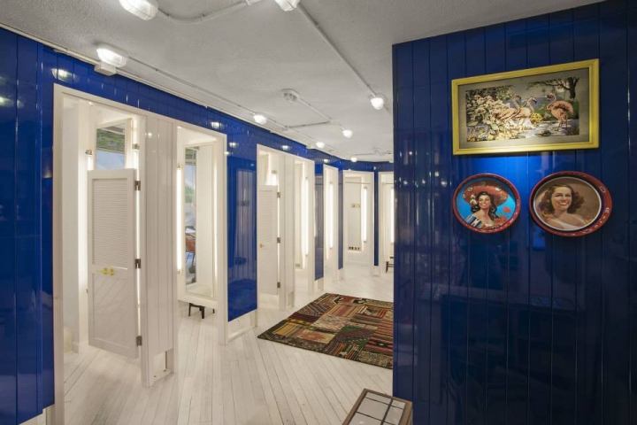 pull-and-bear-store-barcelona-spain-6