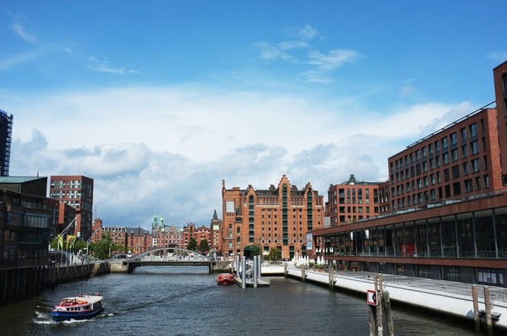 yootheme-offices-hamburg-germany-14