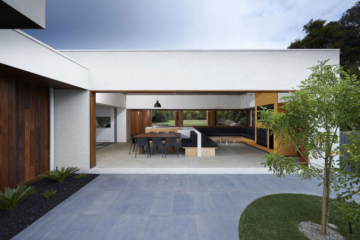 private-residence-by-dan-gayfer-field-design-06