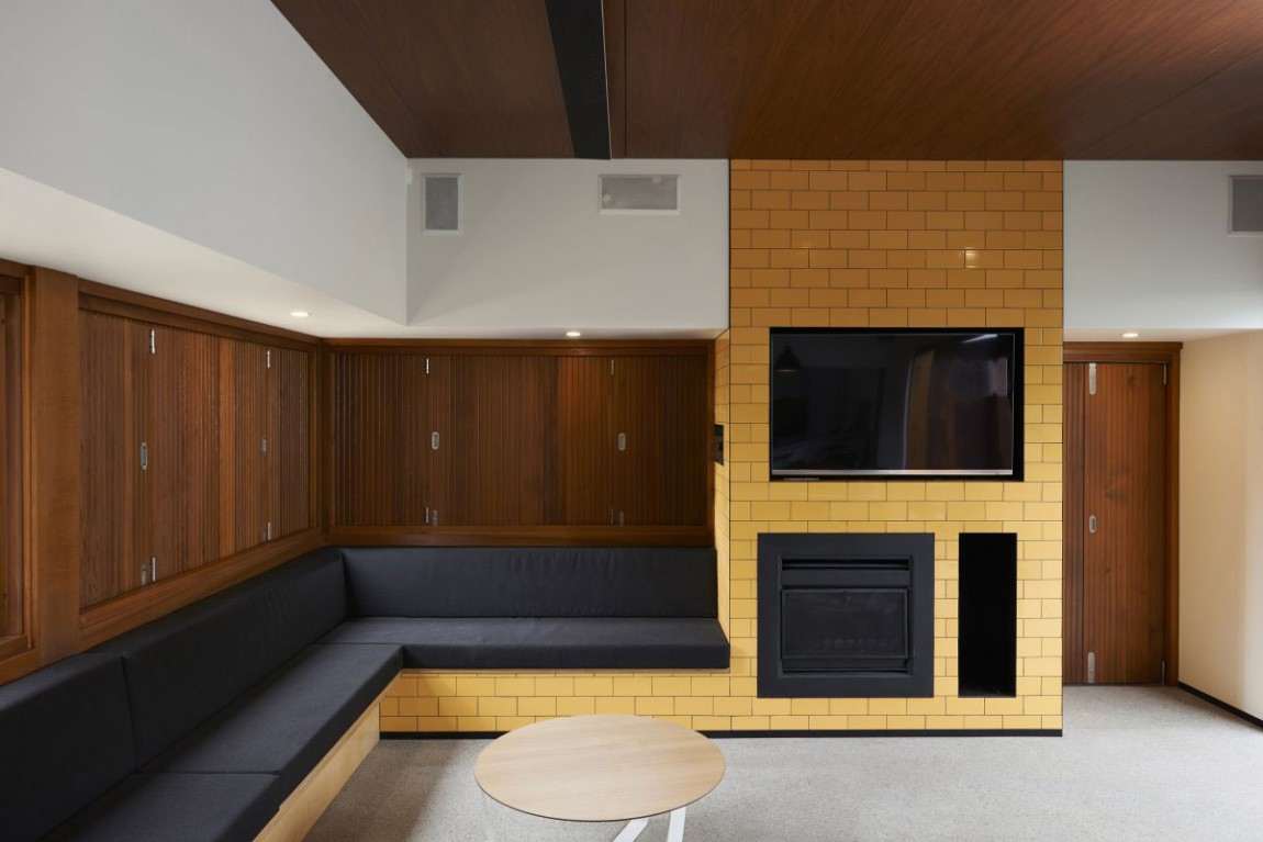 private-residence-by-dan-gayfer-field-design-14