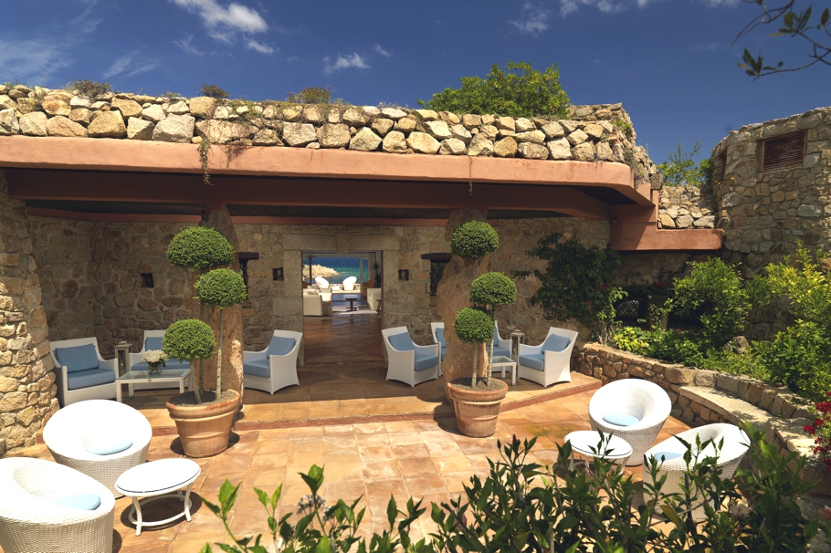 contemporary-property-cape-town-south-africa-03