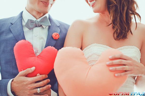 stuffed-fabric-hearts-01